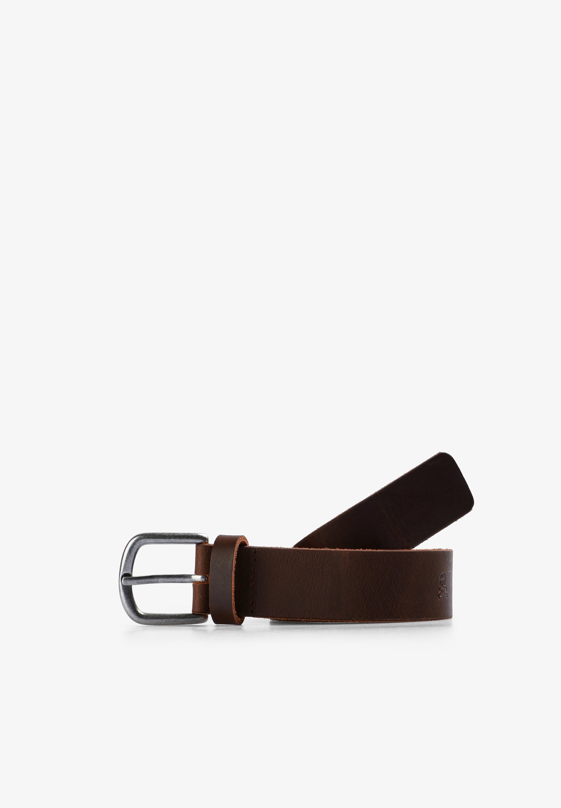 LEATHER BELT WITH ENGRAVED SKULL