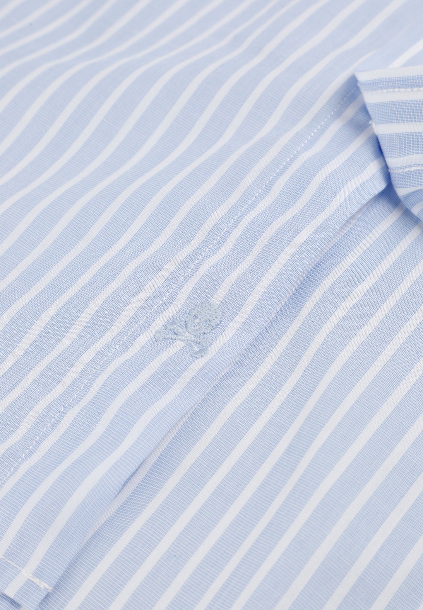 CONTRAST COLLAR SHIRT
