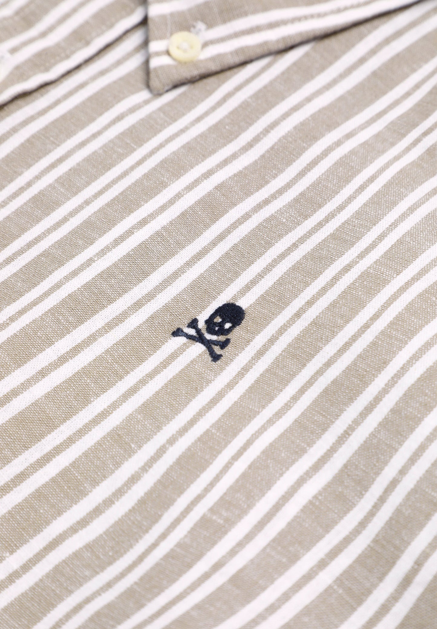 STRIPED SHIRT WITH CONTRAST SKULL