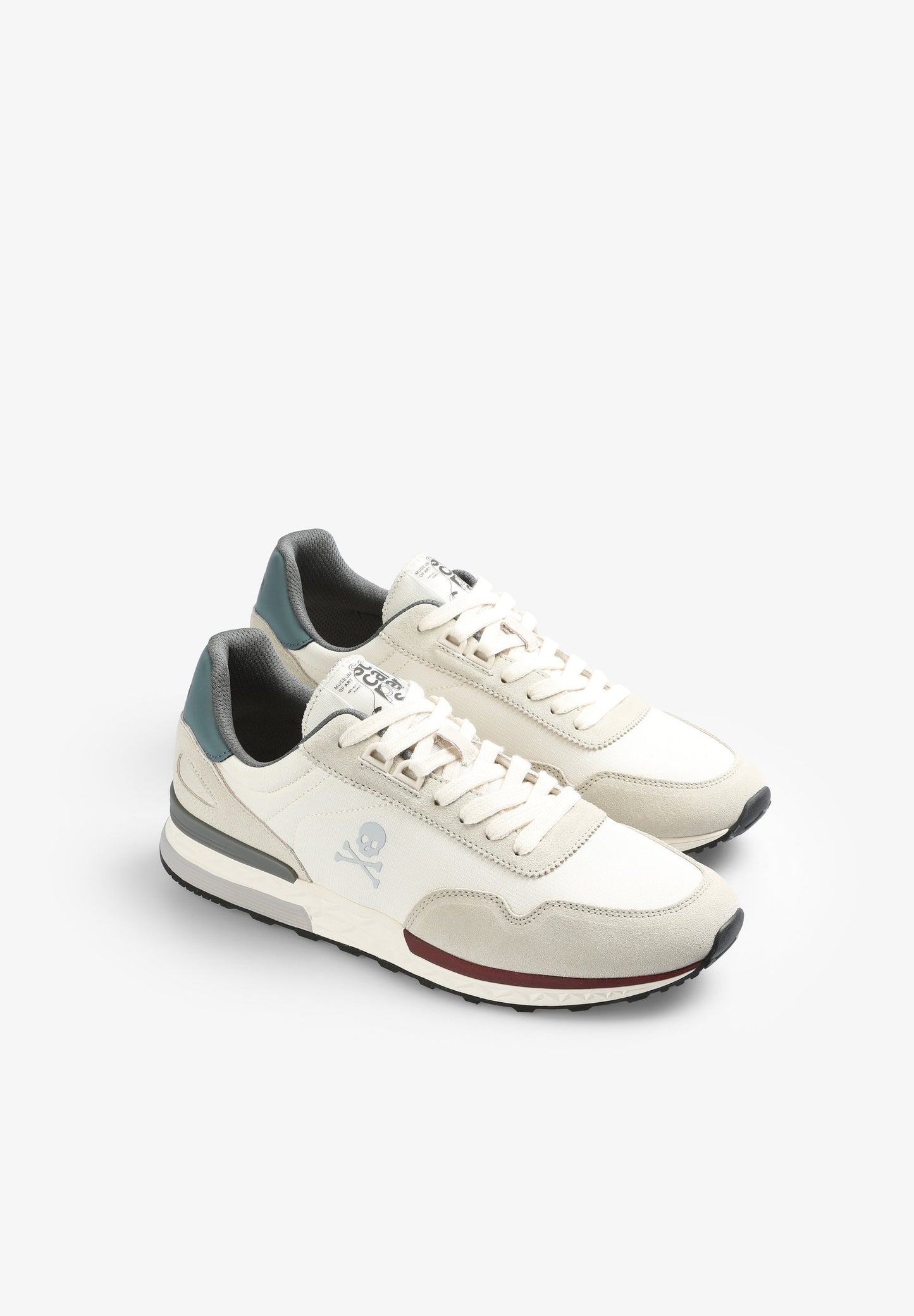 SNEAKERS DOODSKOP ZIJKANT