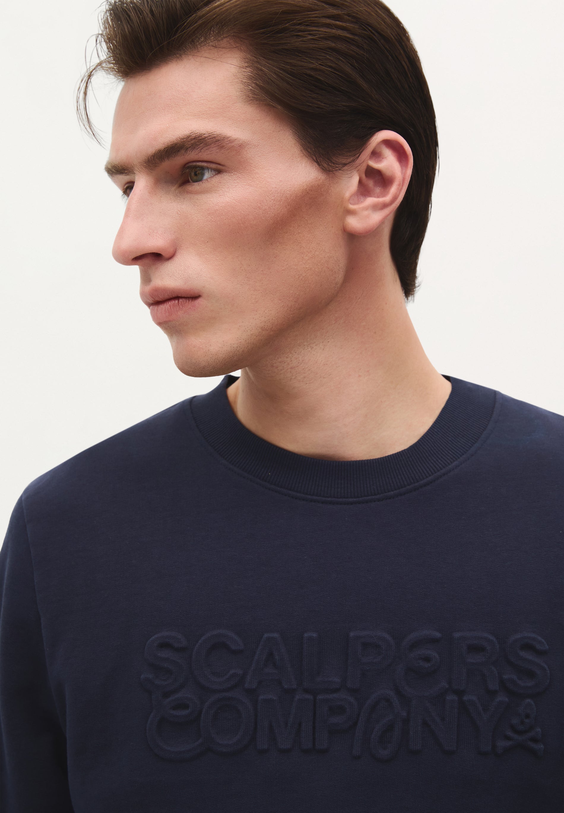 SWEATSHIRT WITH RAISED LOGO