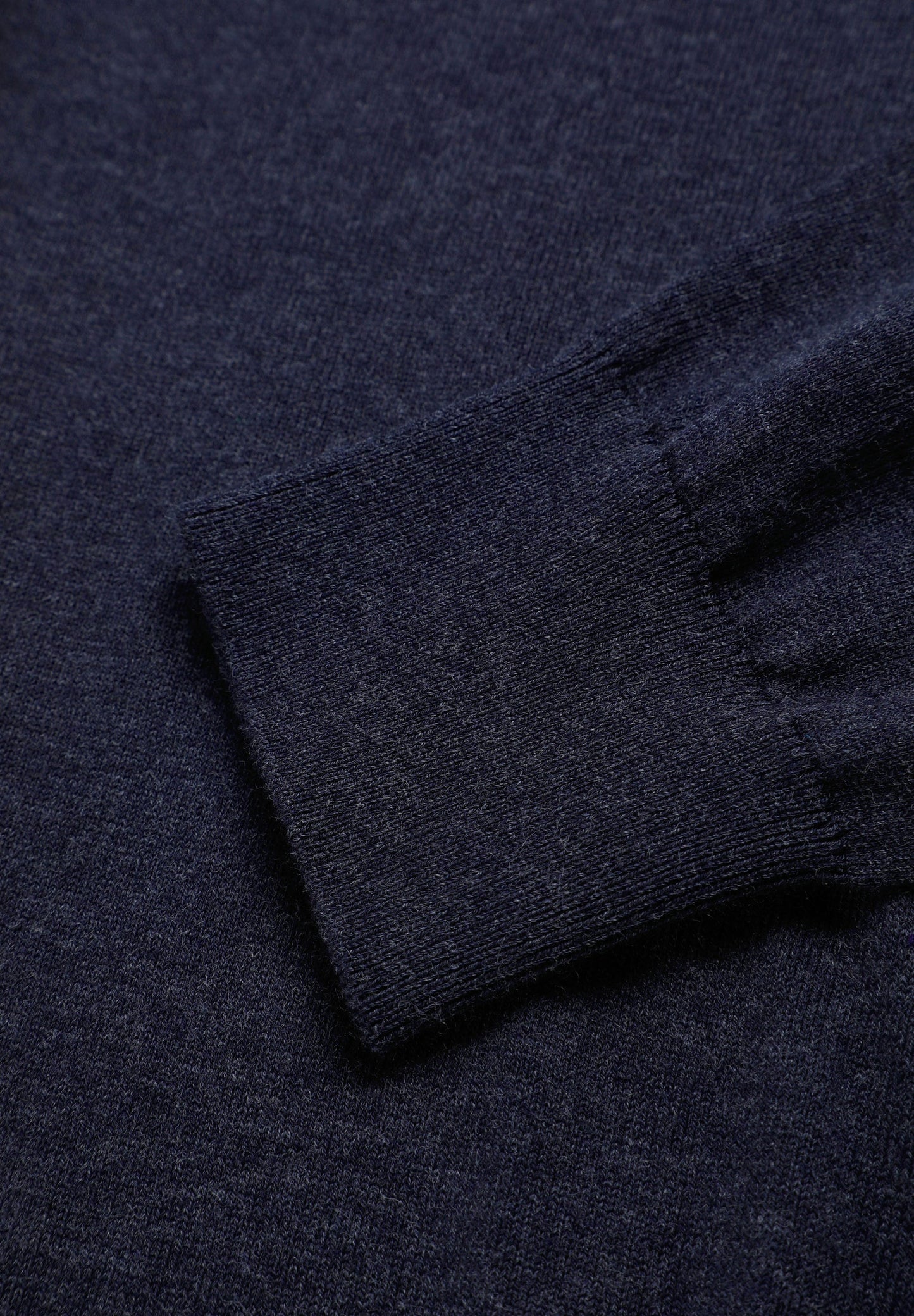 ZIP-UP CARDIGAN
