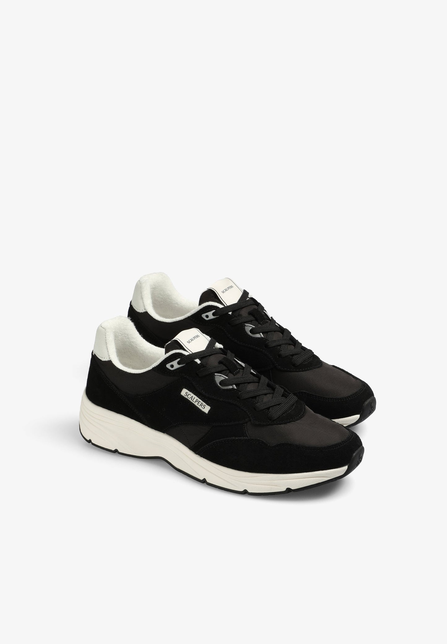 SNEAKERS WITH CONTRAST HEEL