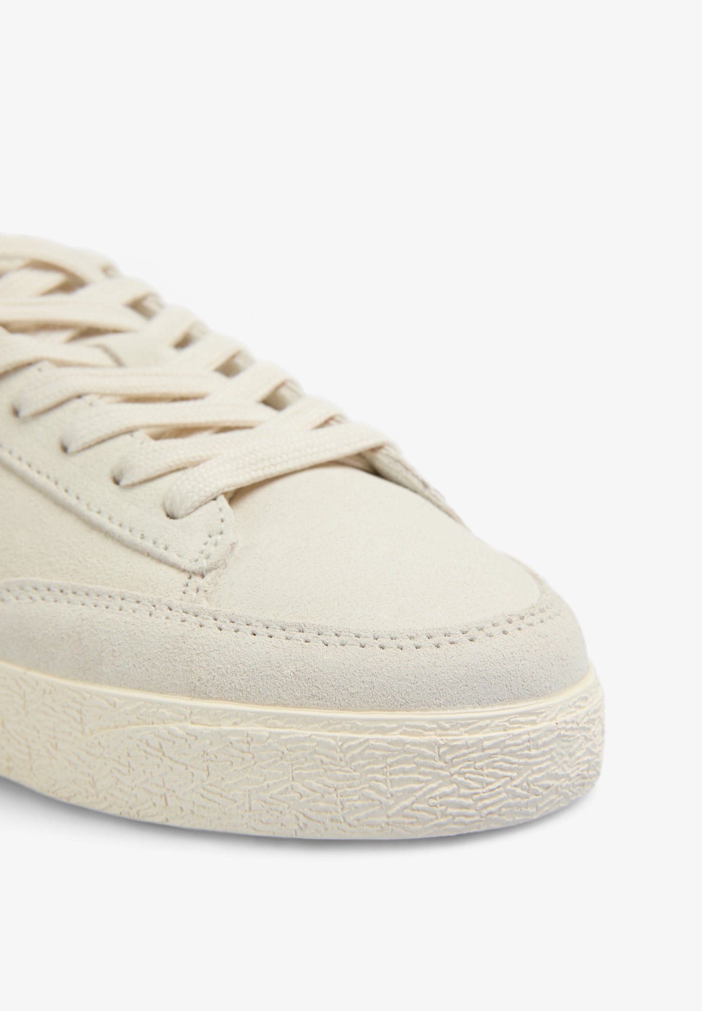 LOW TOP SNEAKERS WITH SIDE SKULL