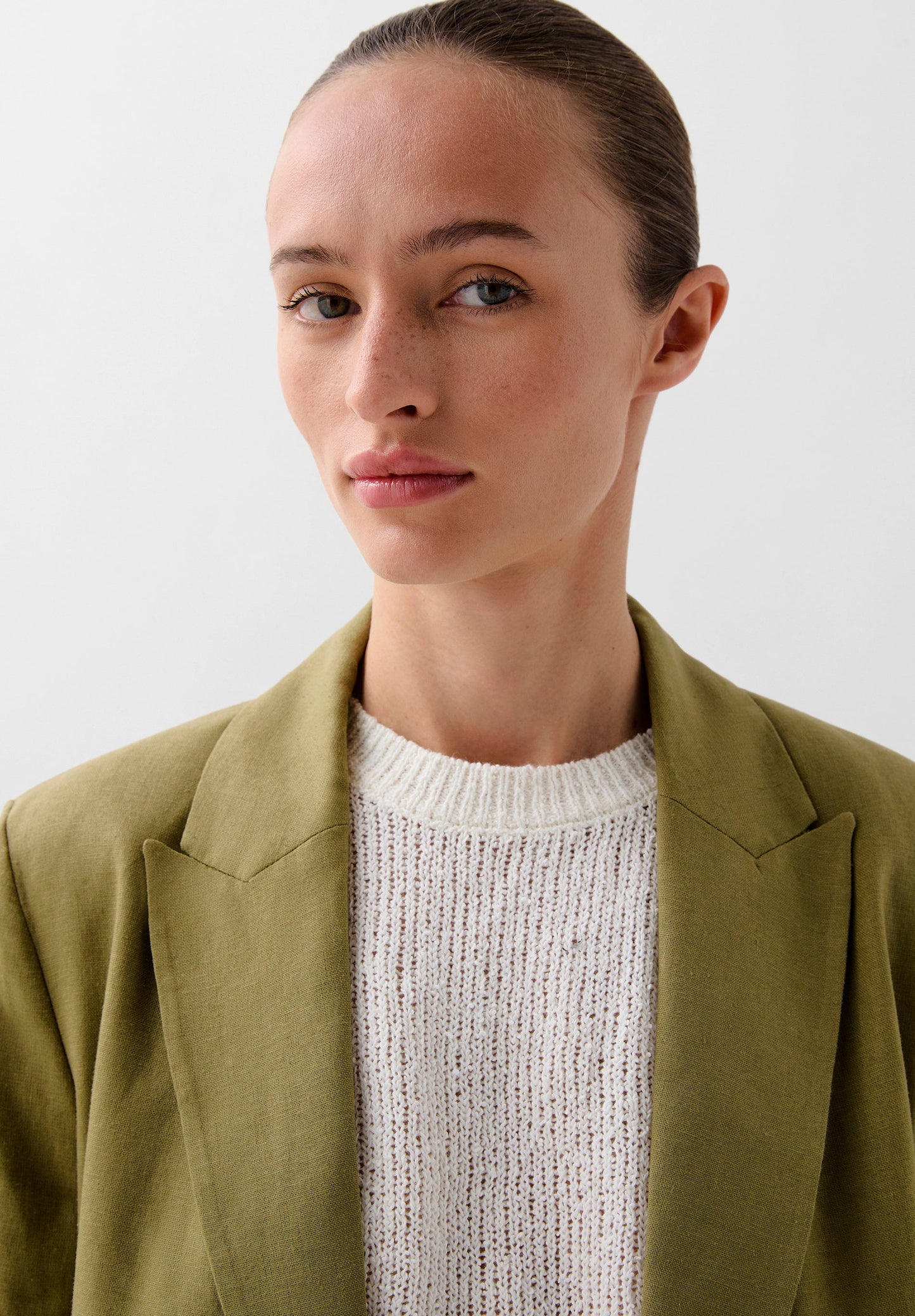 BLAZER FRONCÉ À LA TAILLE