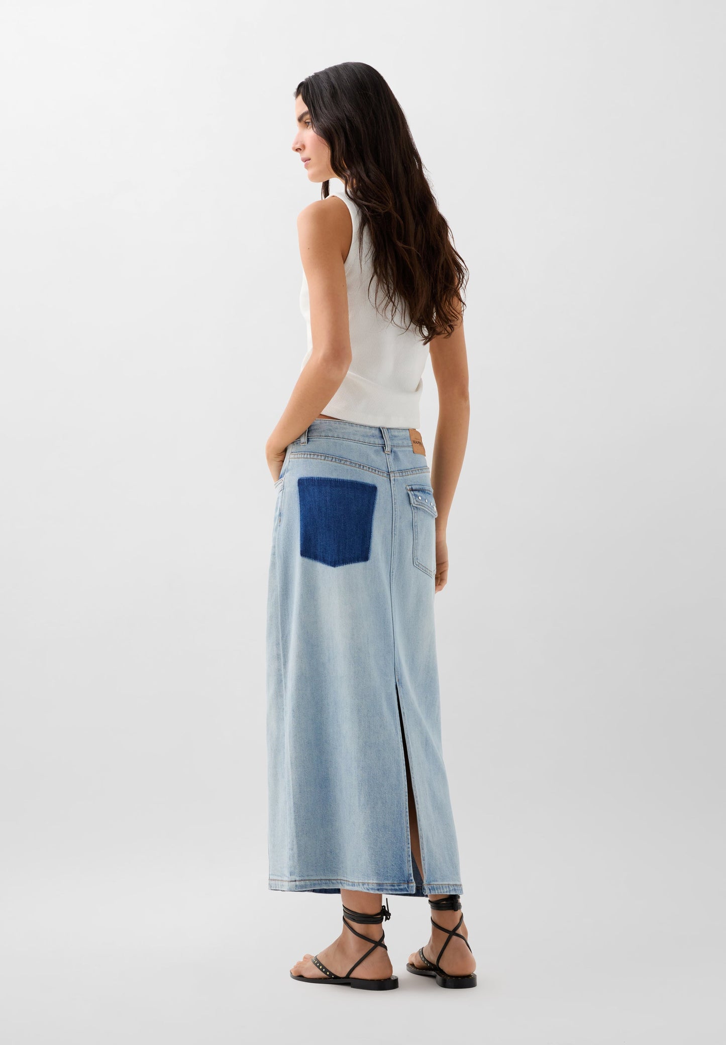 DENIM SKIRT WITH STUDS AND CONTRAST POCKET
