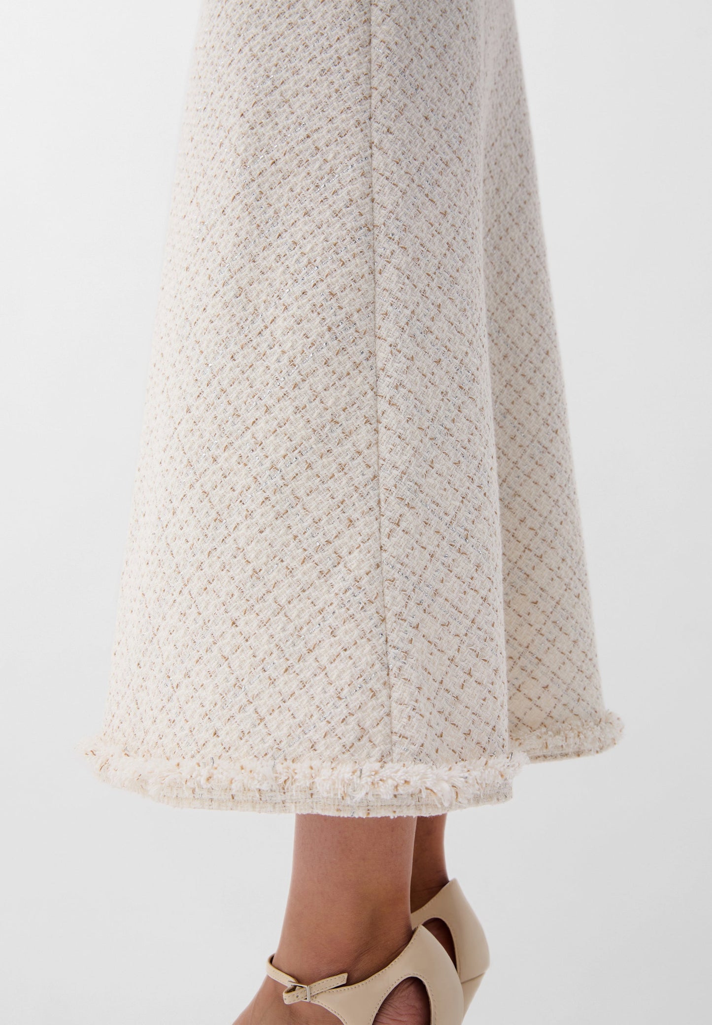 RUSTIC METALLIC THREAD SKIRT