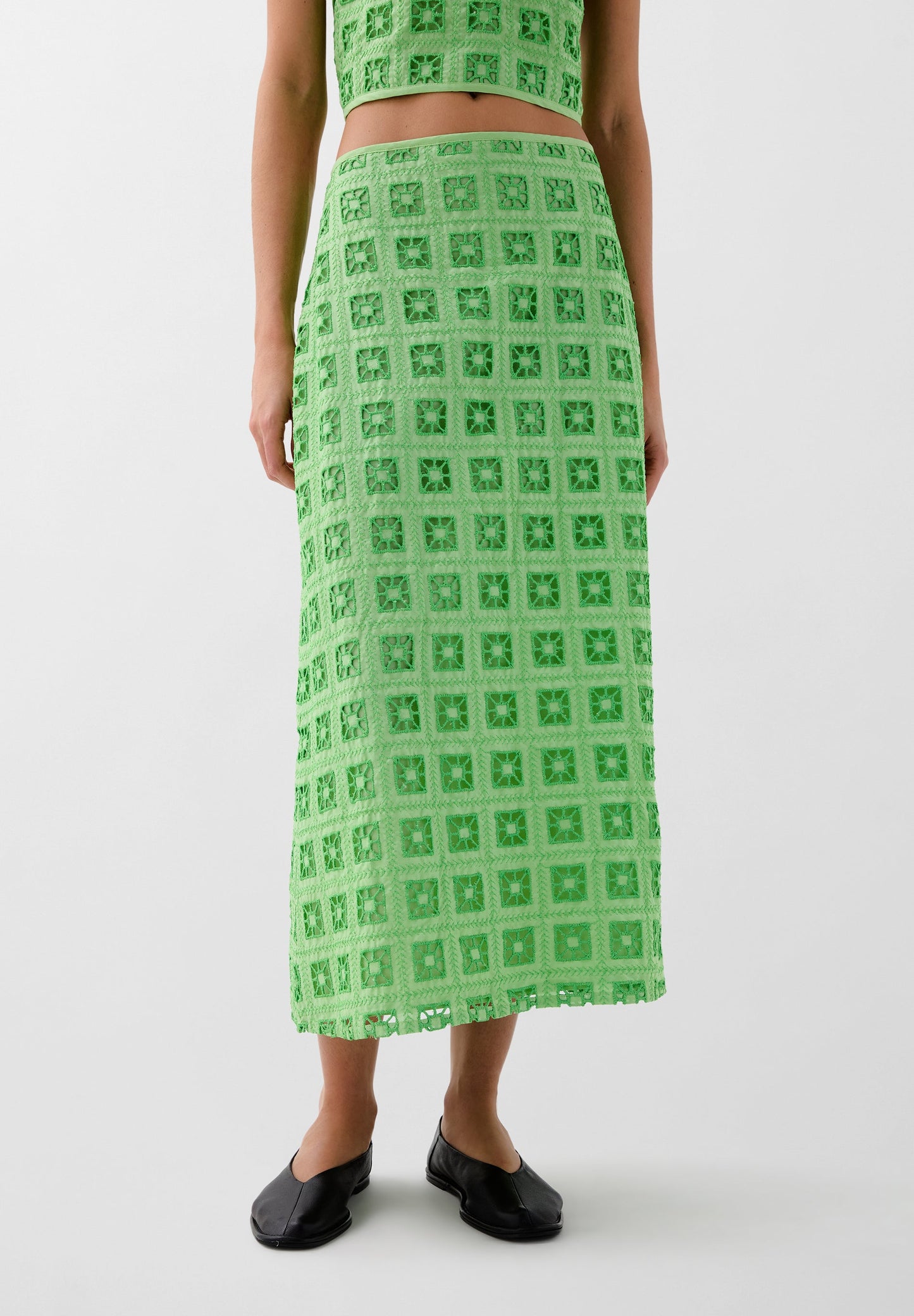 EMBROIDERED MIDI SKIRT