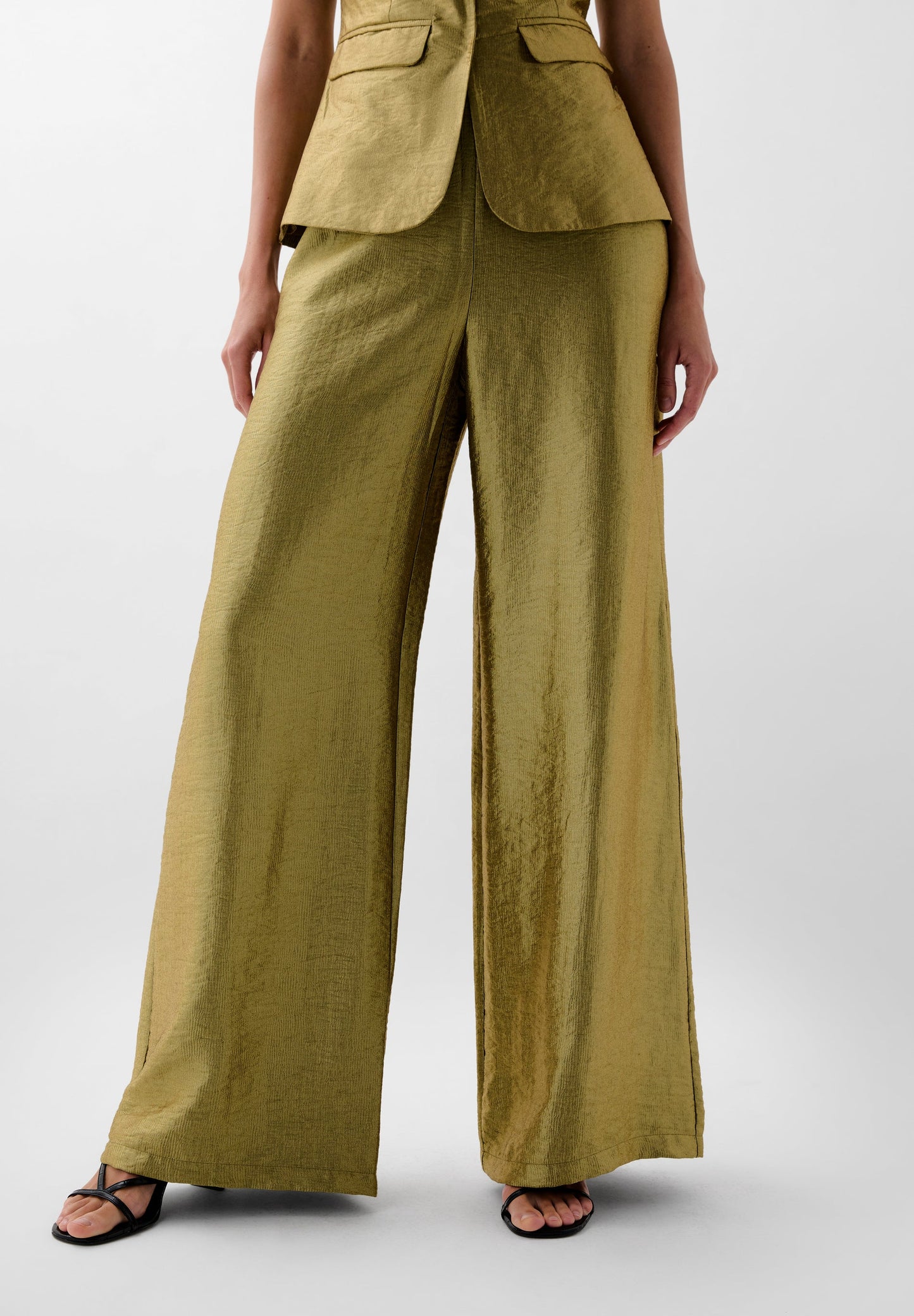 PANTALON FLUIDE MÉTALLISÉ À PINCES