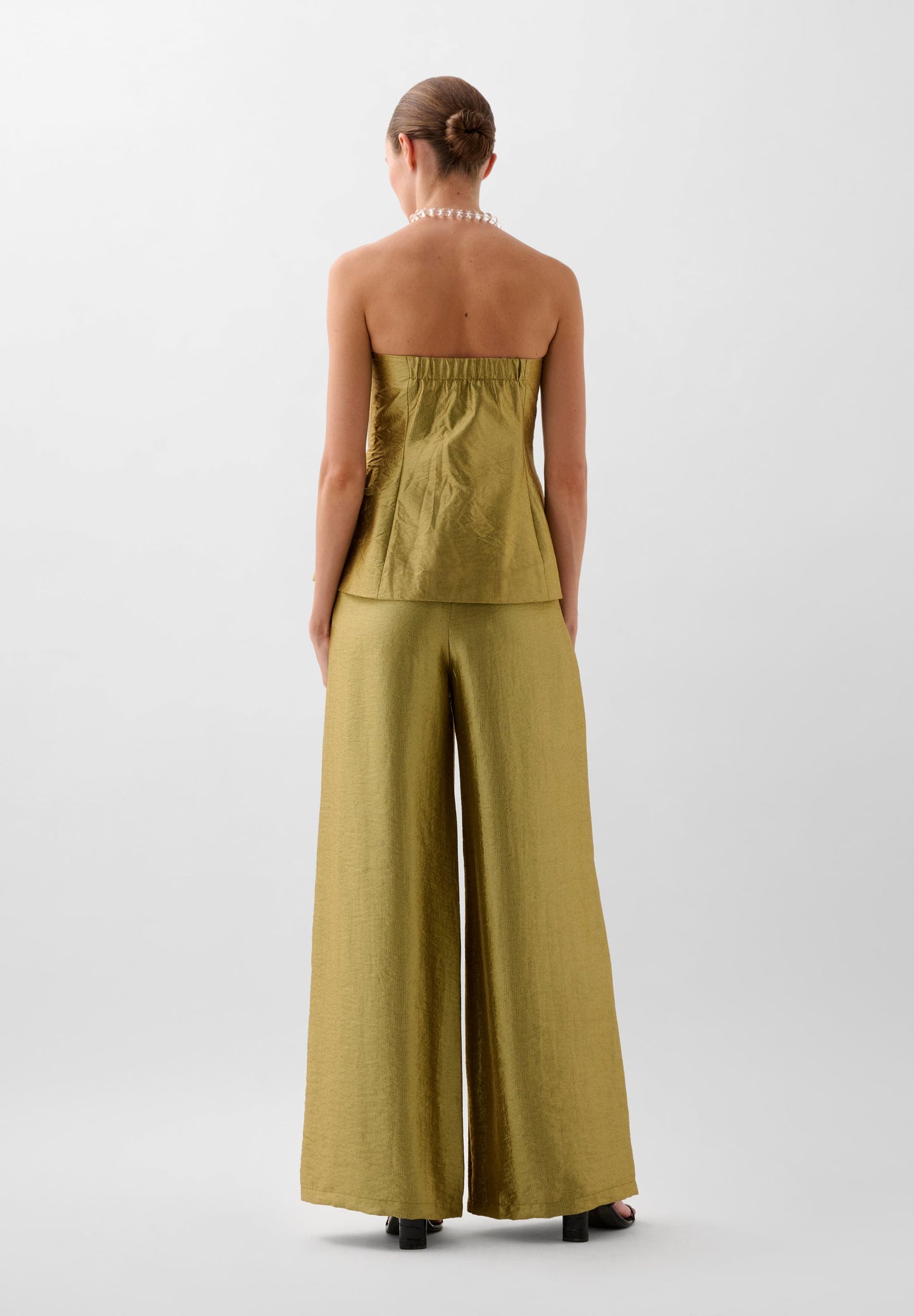 PANTALON FLUIDE MÉTALLISÉ À PINCES