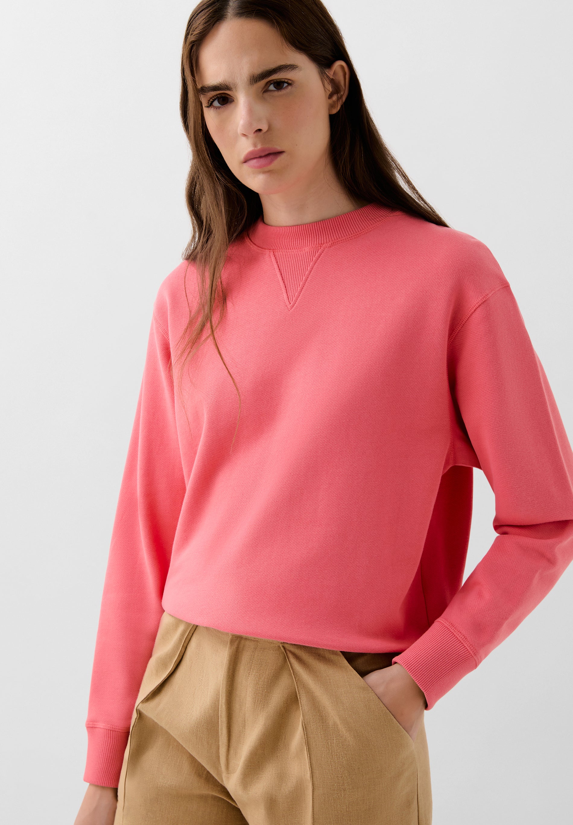 SWEATSHIRT WITH SKULL ON THE BACK