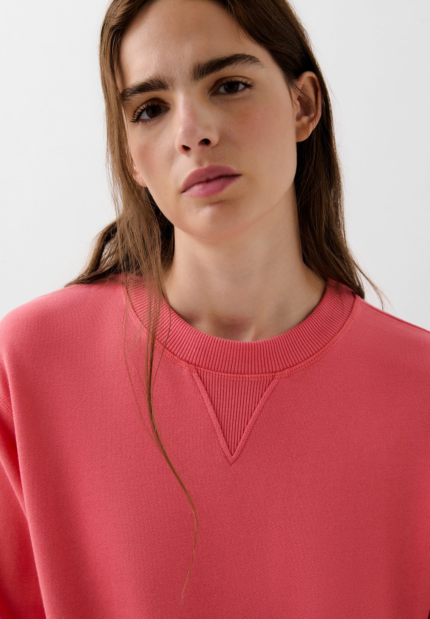 SWEATSHIRT WITH SKULL ON THE BACK