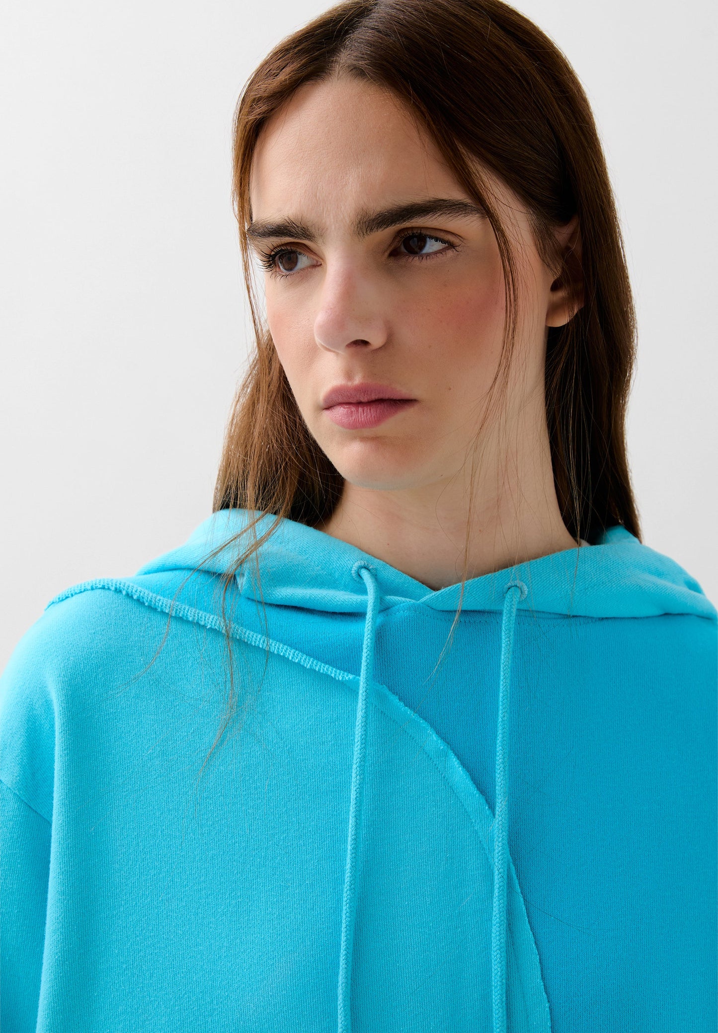 TWO-TONE WAVED HOODIE