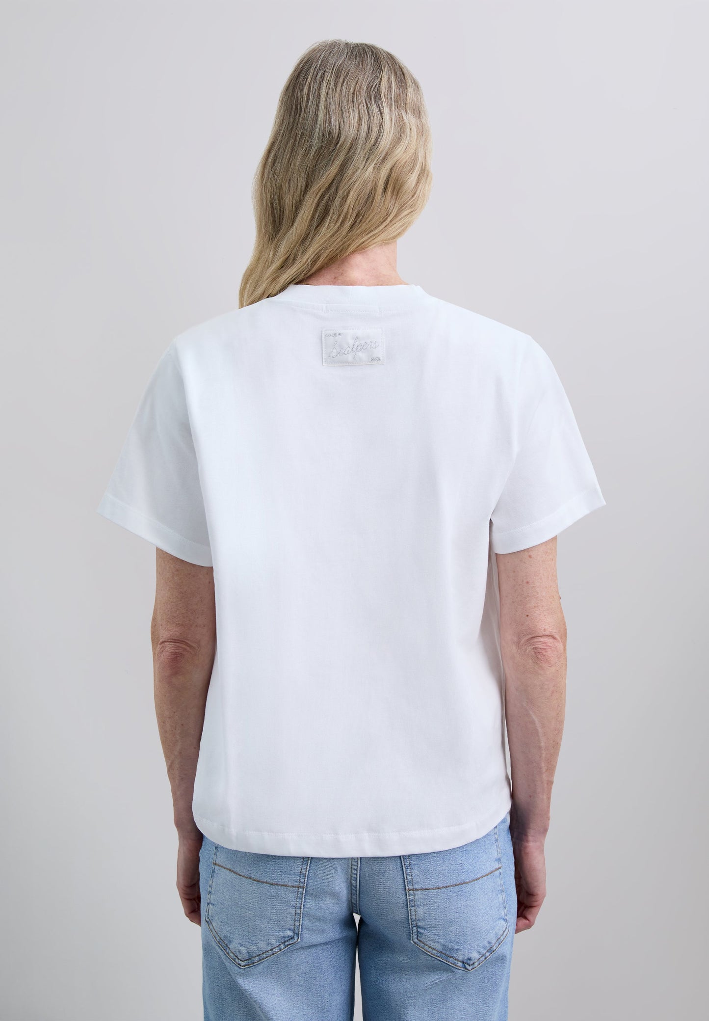 CAMISETA BÁSICA REGULAR FIT
