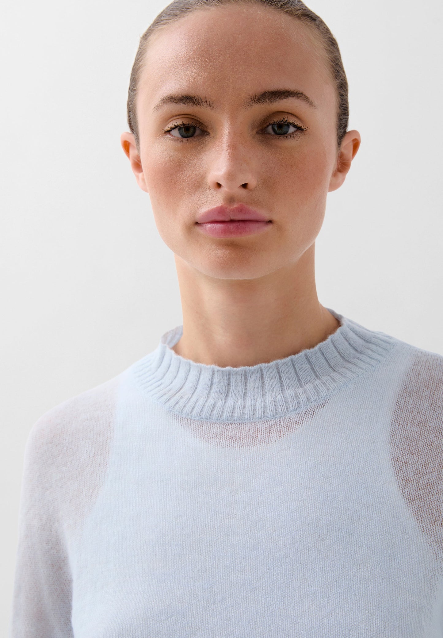 SWEATER WITH RUCHED SLEEVES