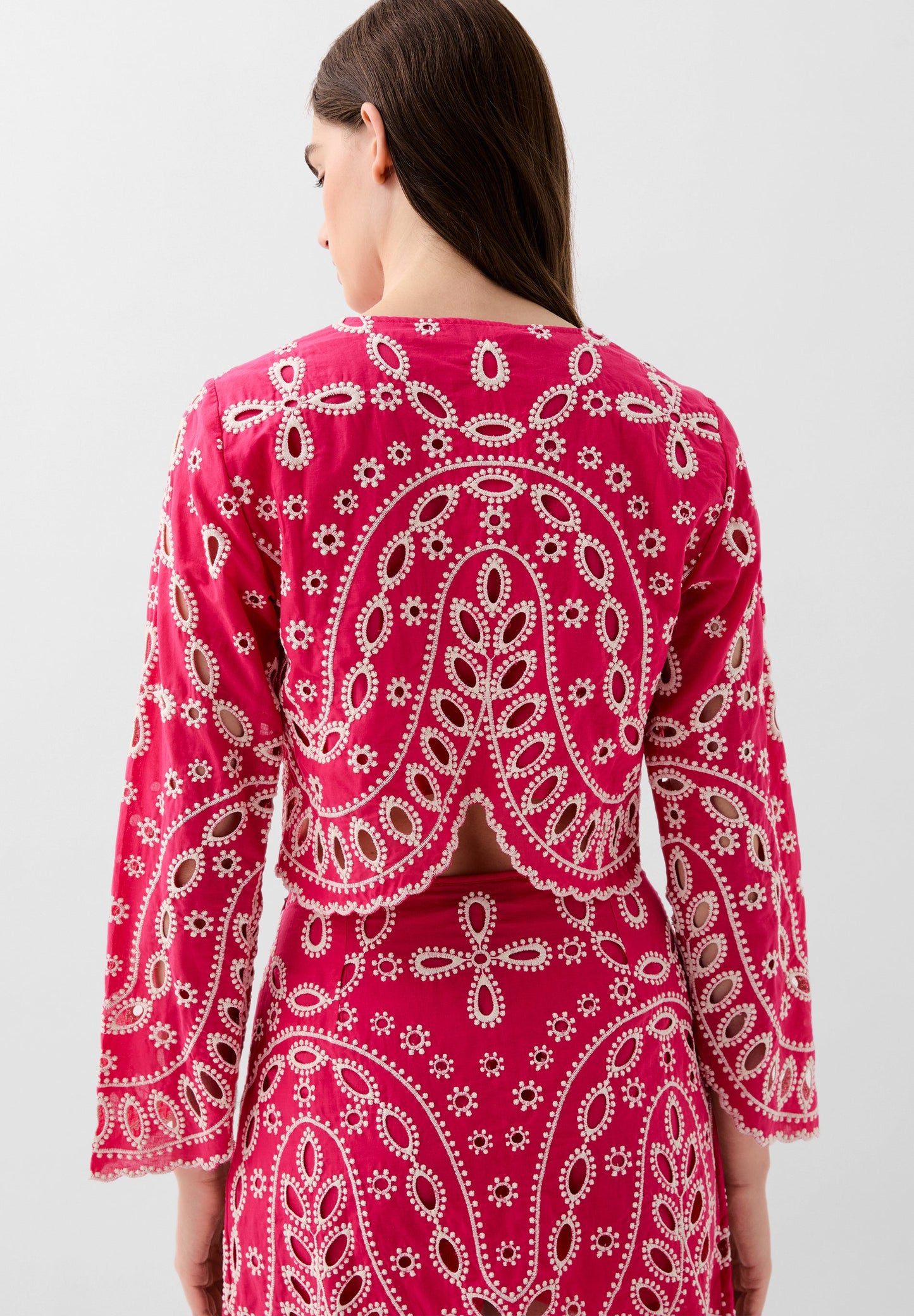 CONTRAST EMBROIDERED SHIRT