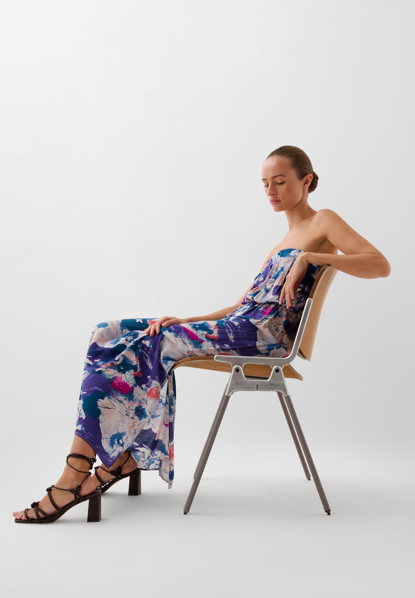 FLOWING PRINTED BANDEAU DRESS