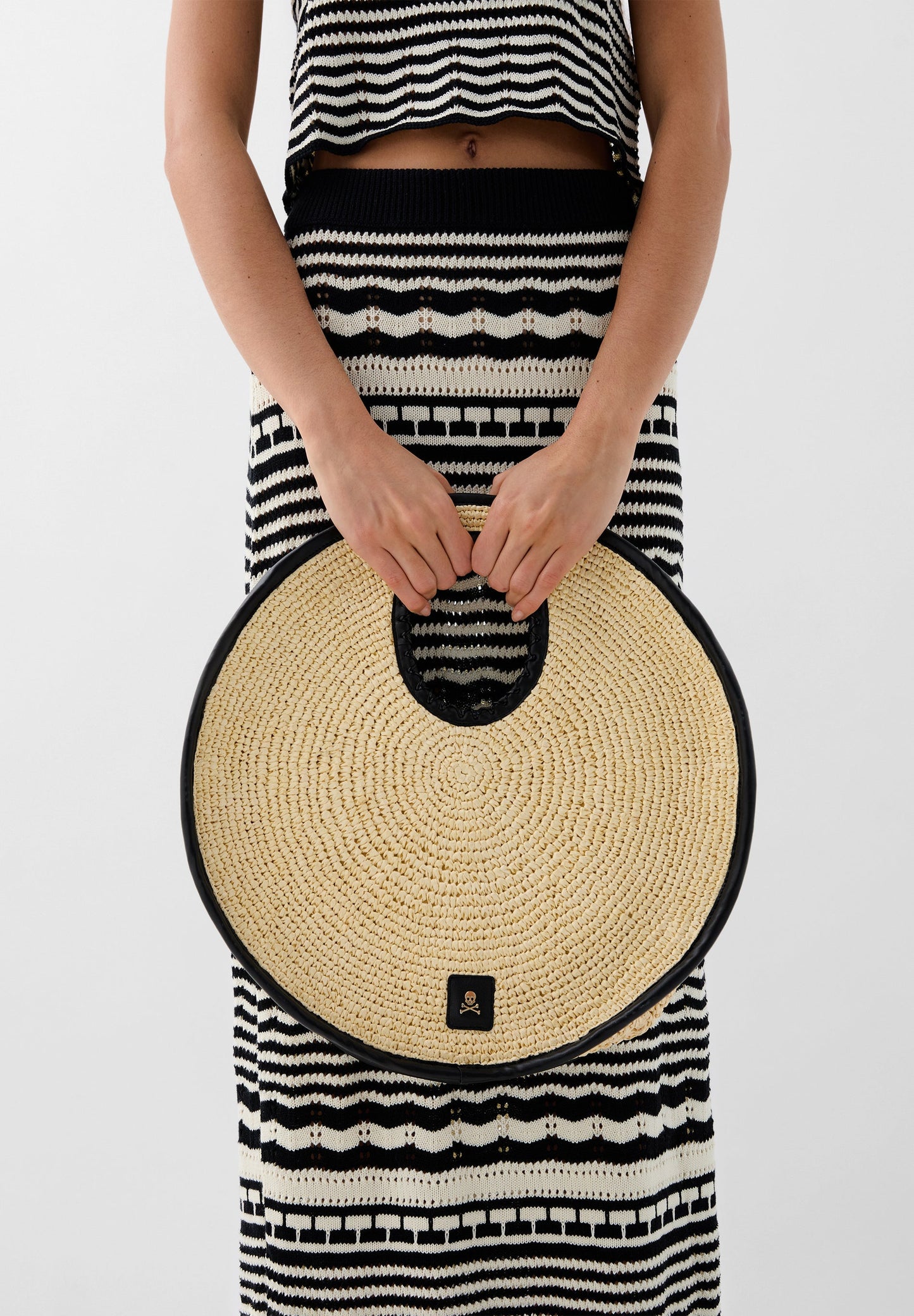BRAIDED RAFFIA BAG