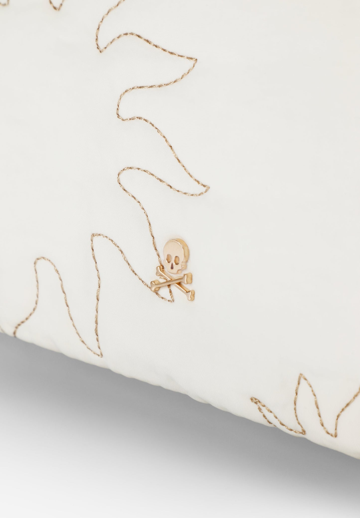 CHAIN BAG WITH EMBROIDERED SUNS