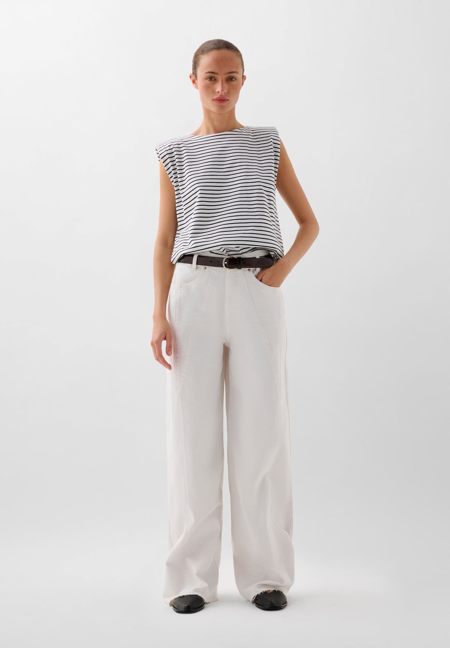 STRIPED T-SHIRT WITH SHOULDER PADS