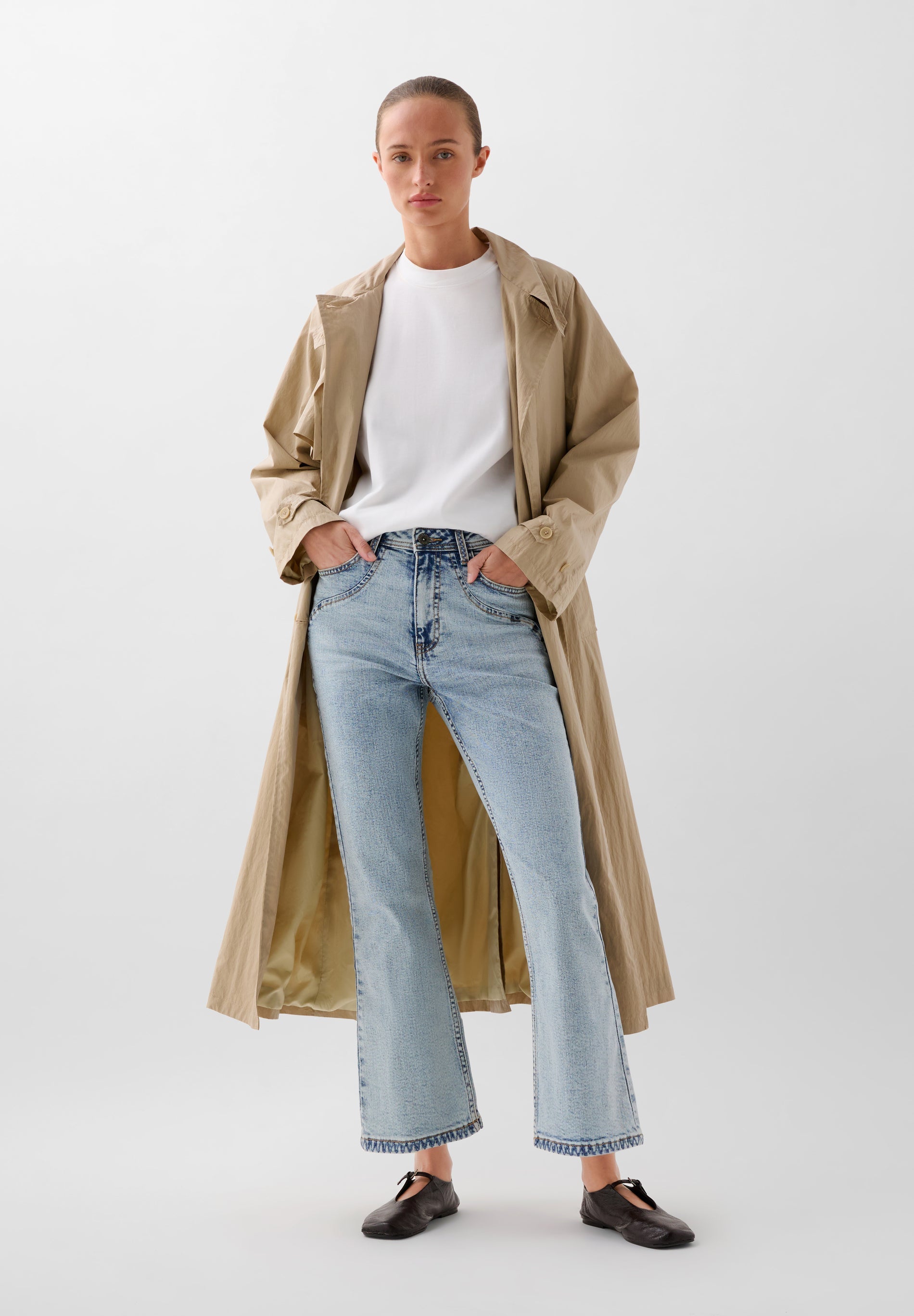 HIGH WAIST JEANS