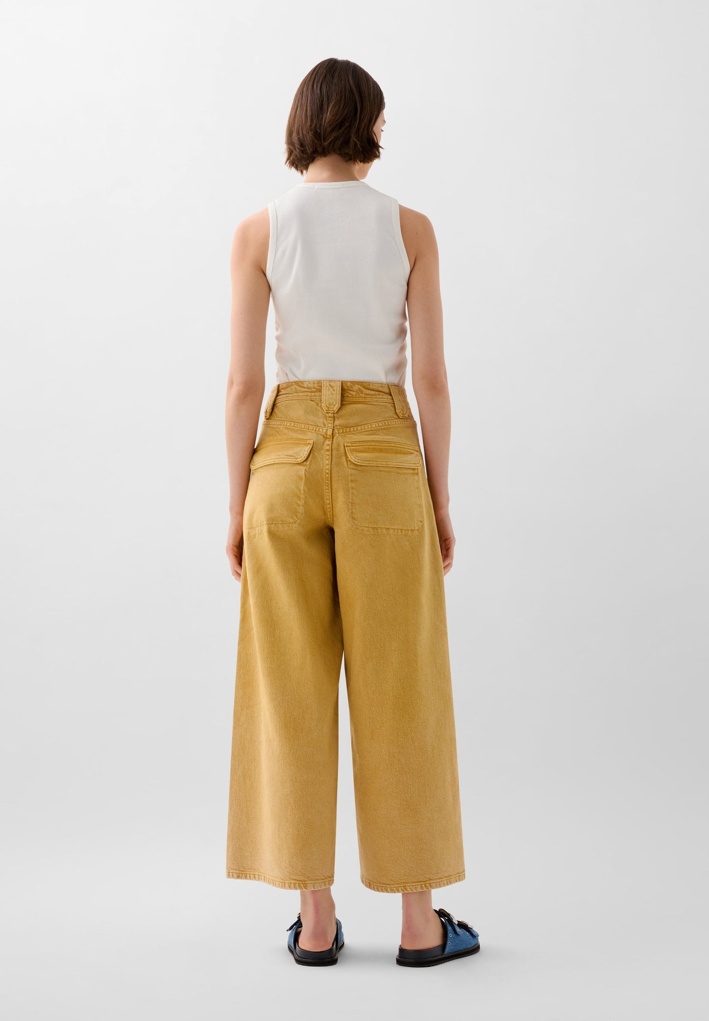 VERWASCHENE CULOTTE-JEANS