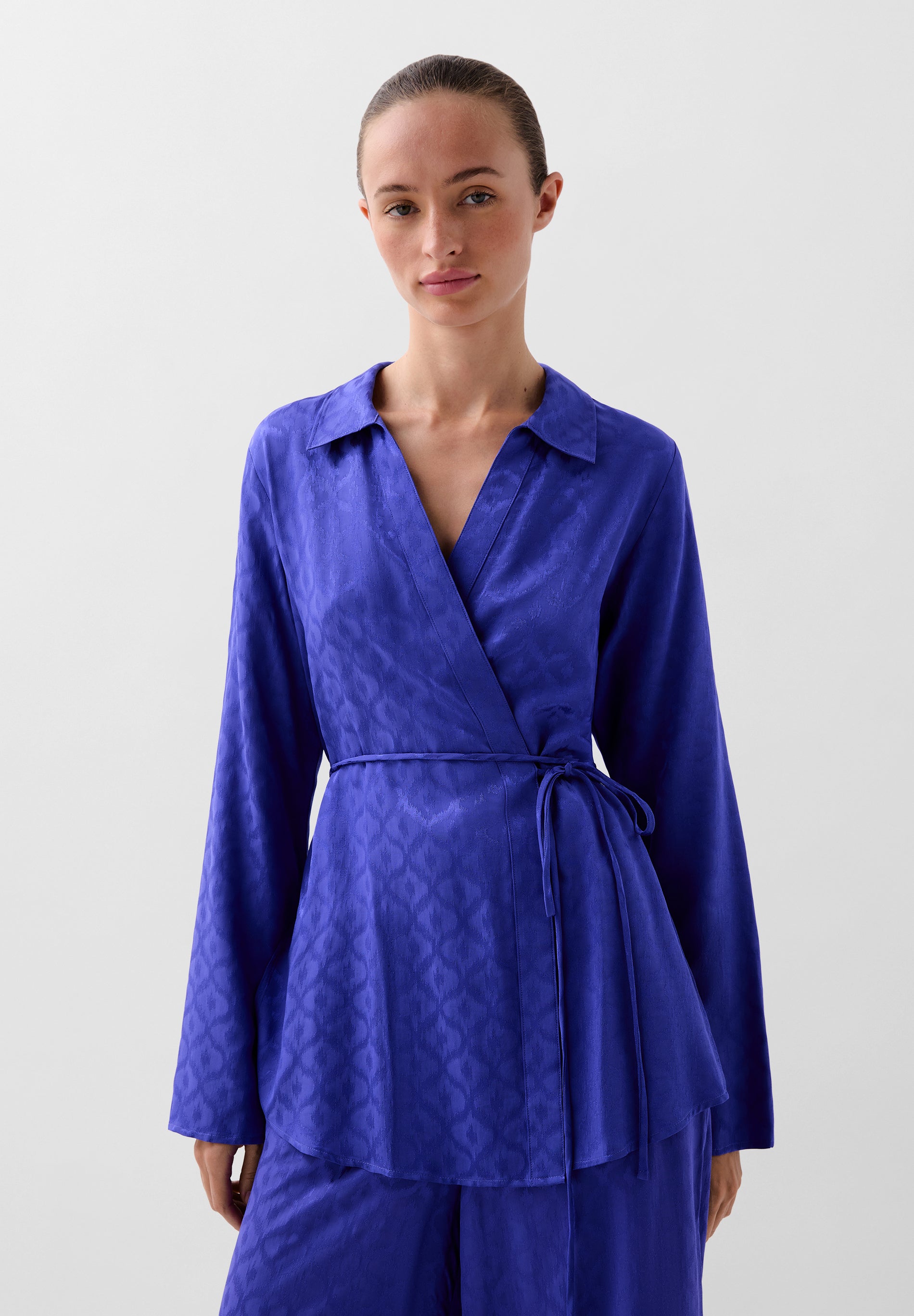 CAFTAN JACQUARD NOUÉ