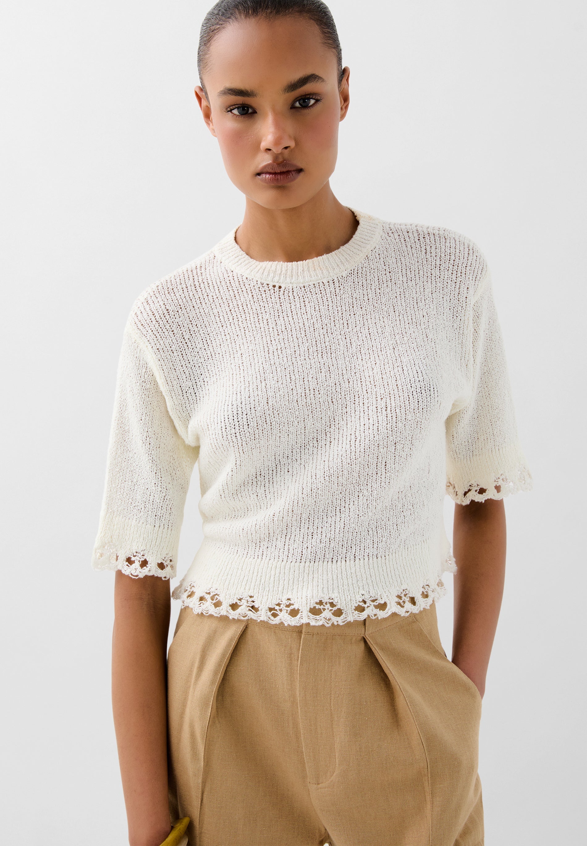 CROPPED SWEATER WITH TRIM DETAIL