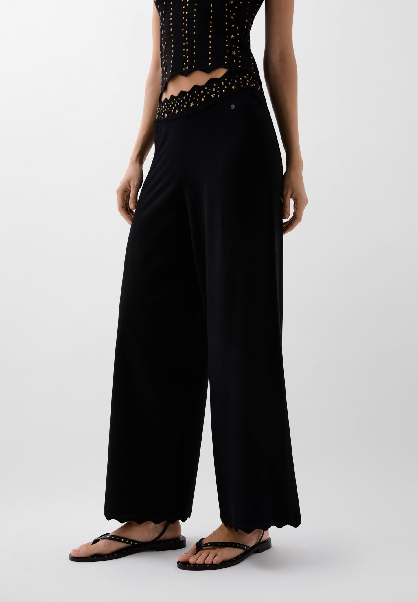 PANTALON MAILLE CLOUS
