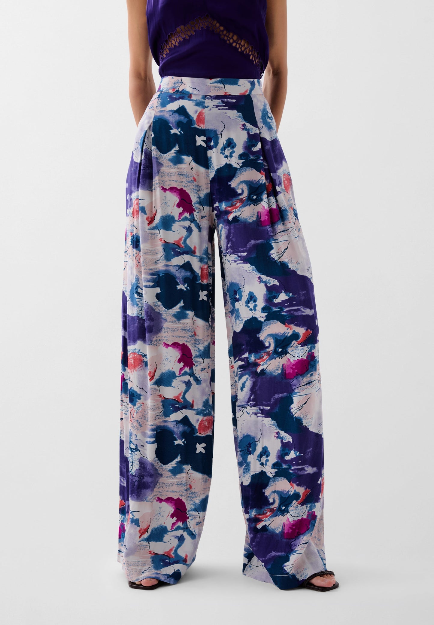 PANTALON PINCES IMPRIMÉ