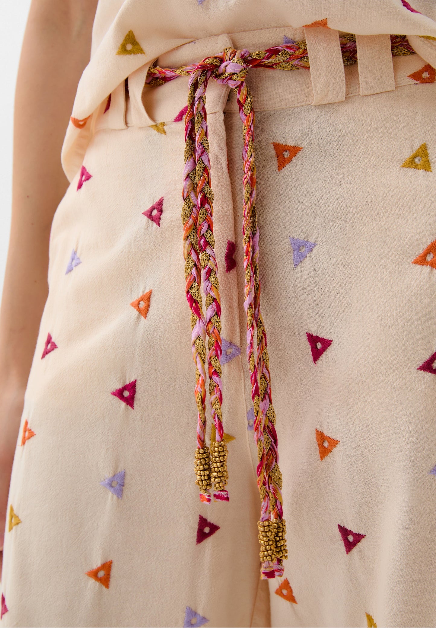 PANTALON BRODERIES TRIANGLES