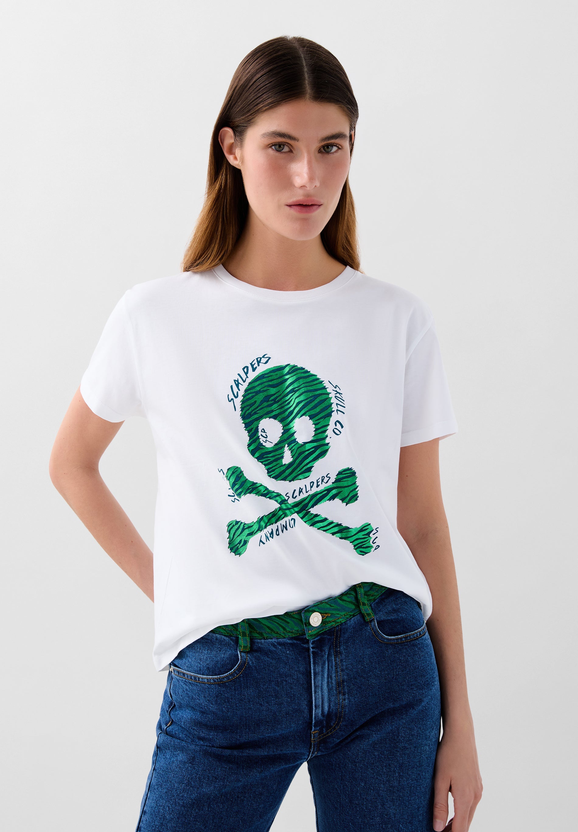 ANIMAL PRINT SKULL T-SHIRT