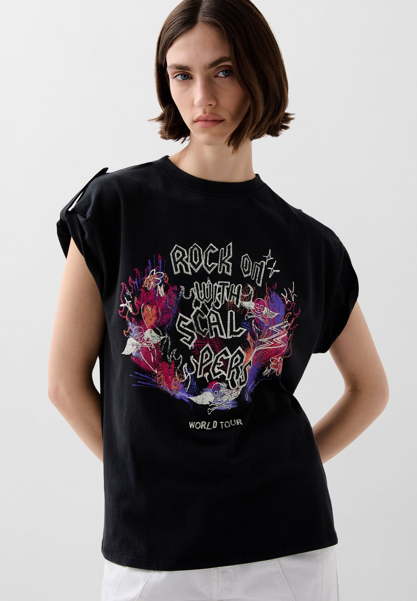 T-SHIRT WITH FRONT ROCK PRINT