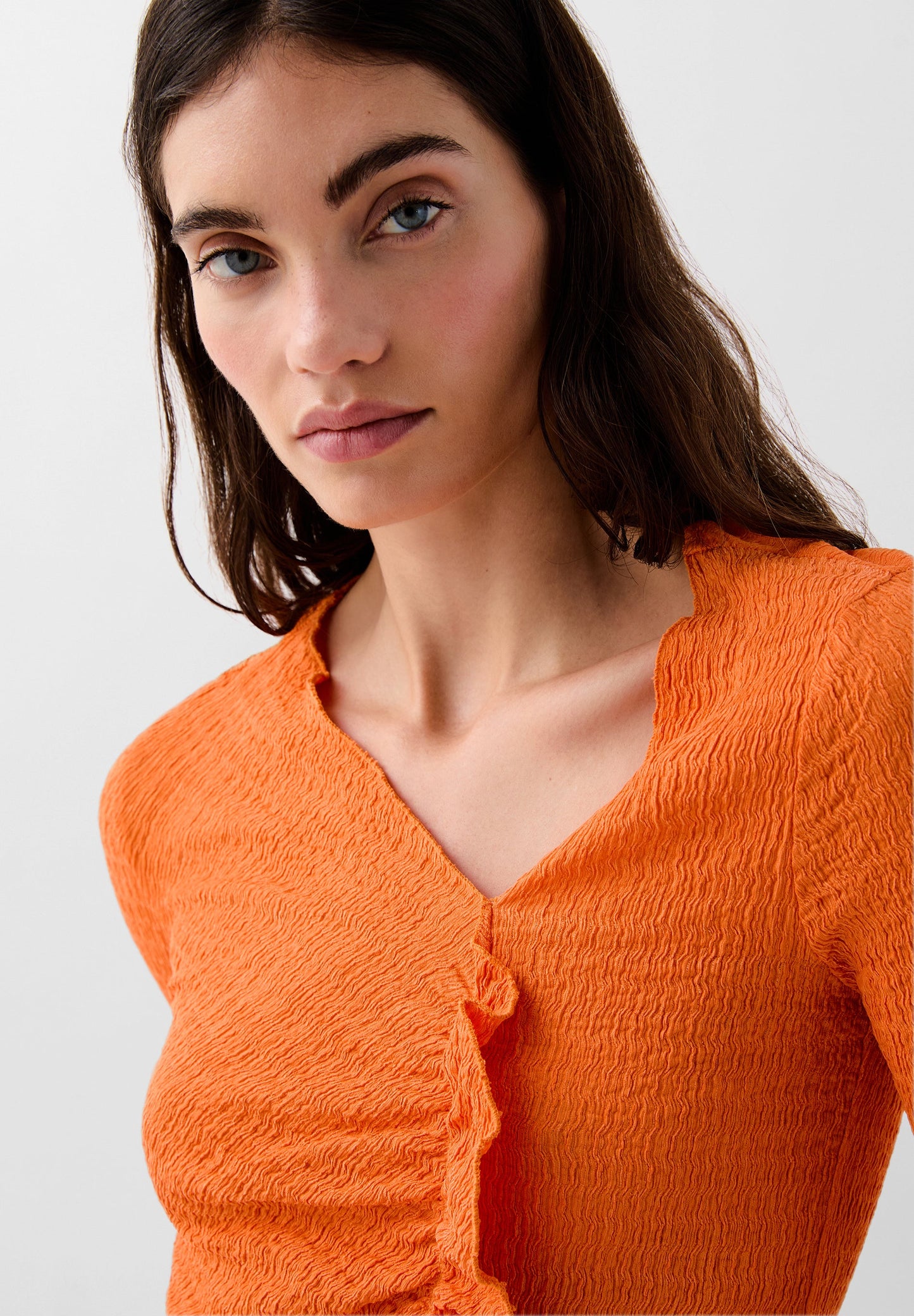 ASYMMETRIC NECKLINE TOP