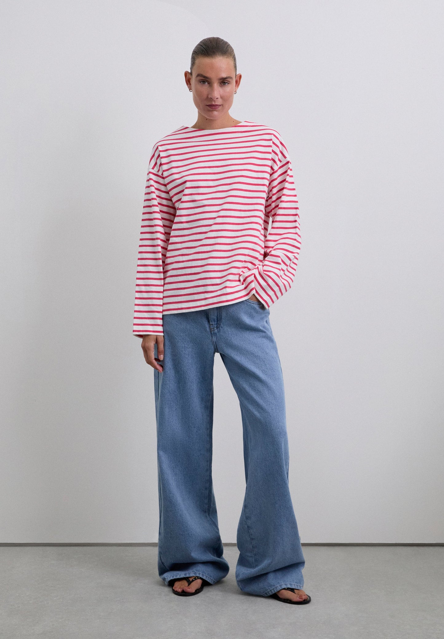 SCSTRIPES LABEL LS TEE