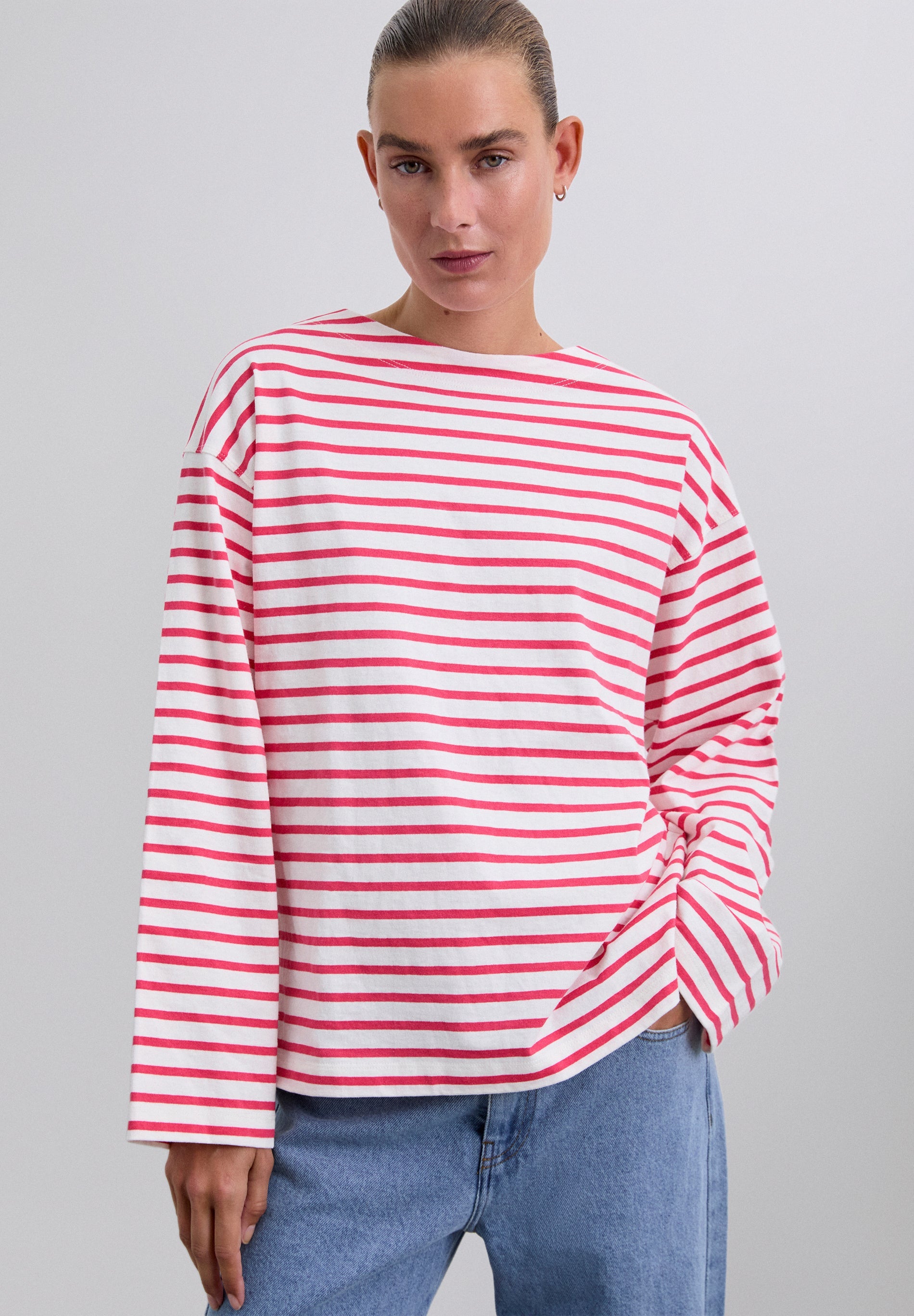 SCSTRIPES LABEL LS TEE