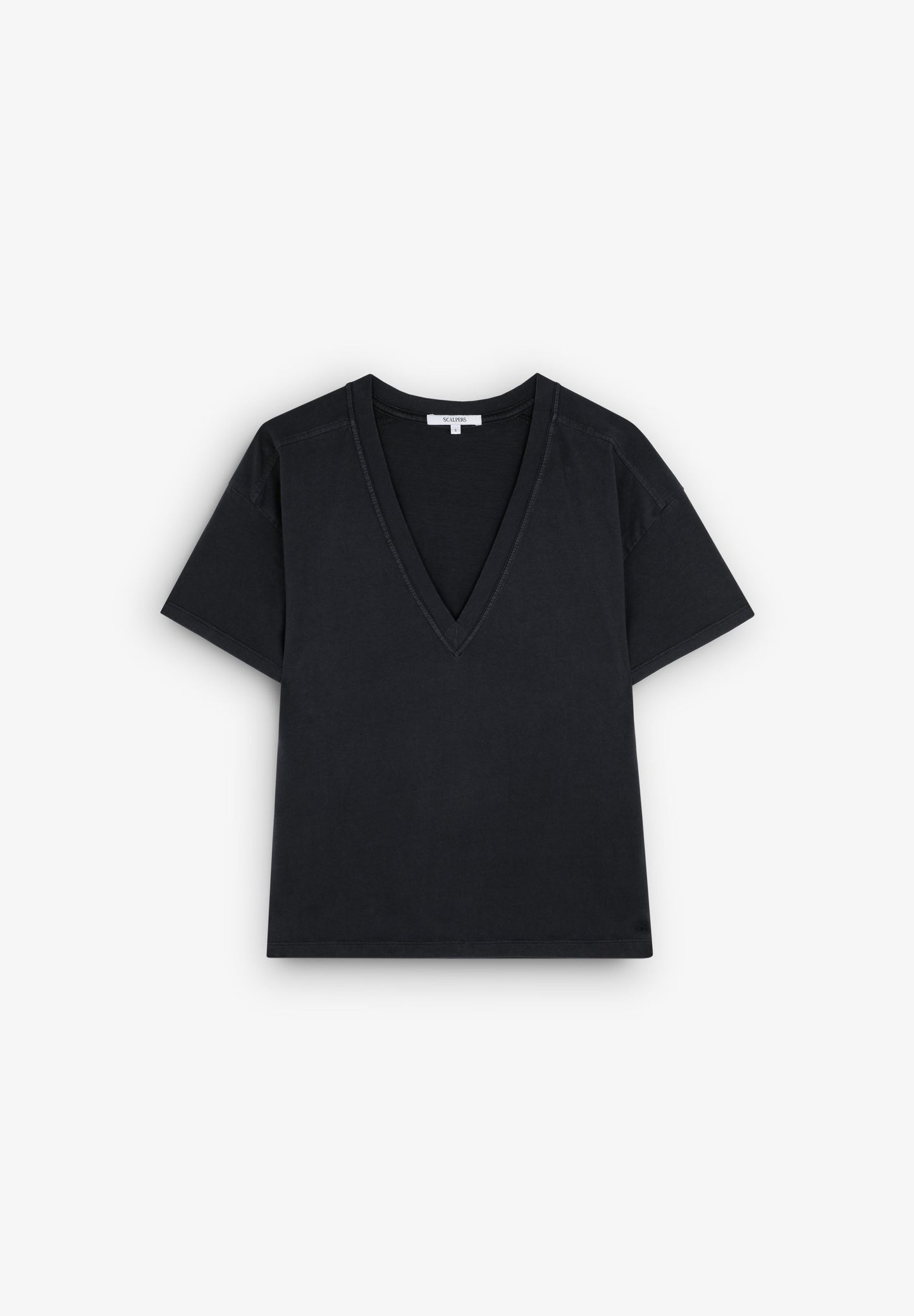 BASIC V-NECK T-SHIRT