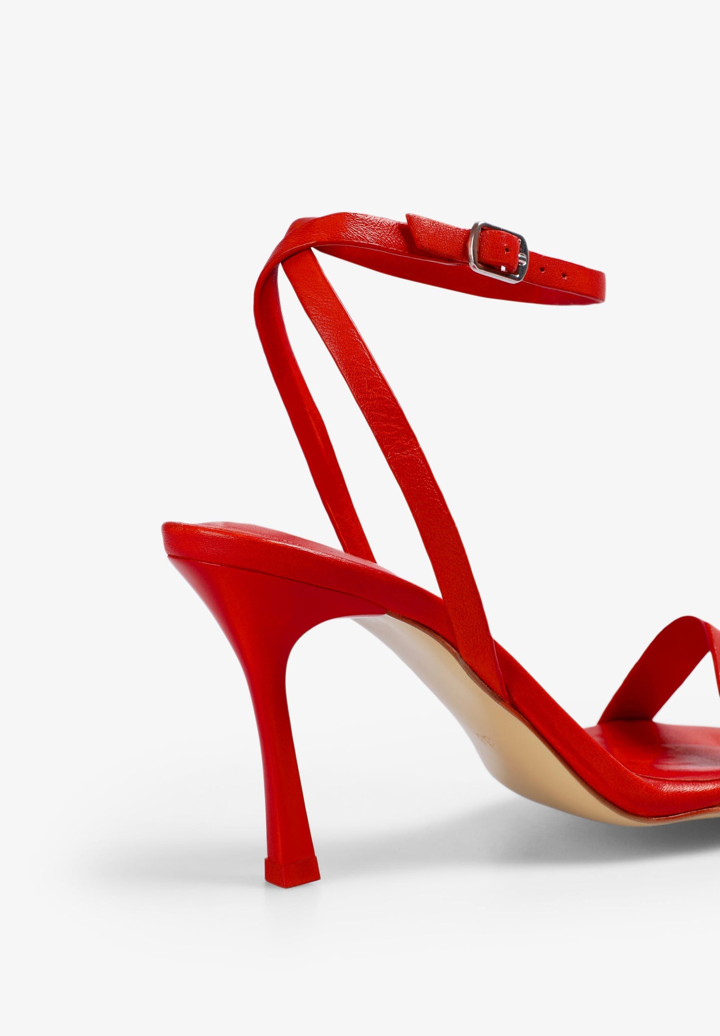 SANDALE À TALON AIGUILLE