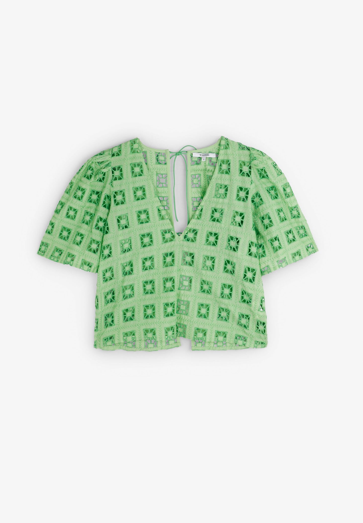 TOP DÉTAILS BRODÉS