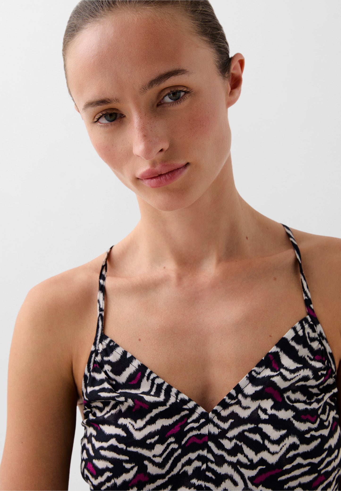 ANIMAL PRINT GATHERED TOP
