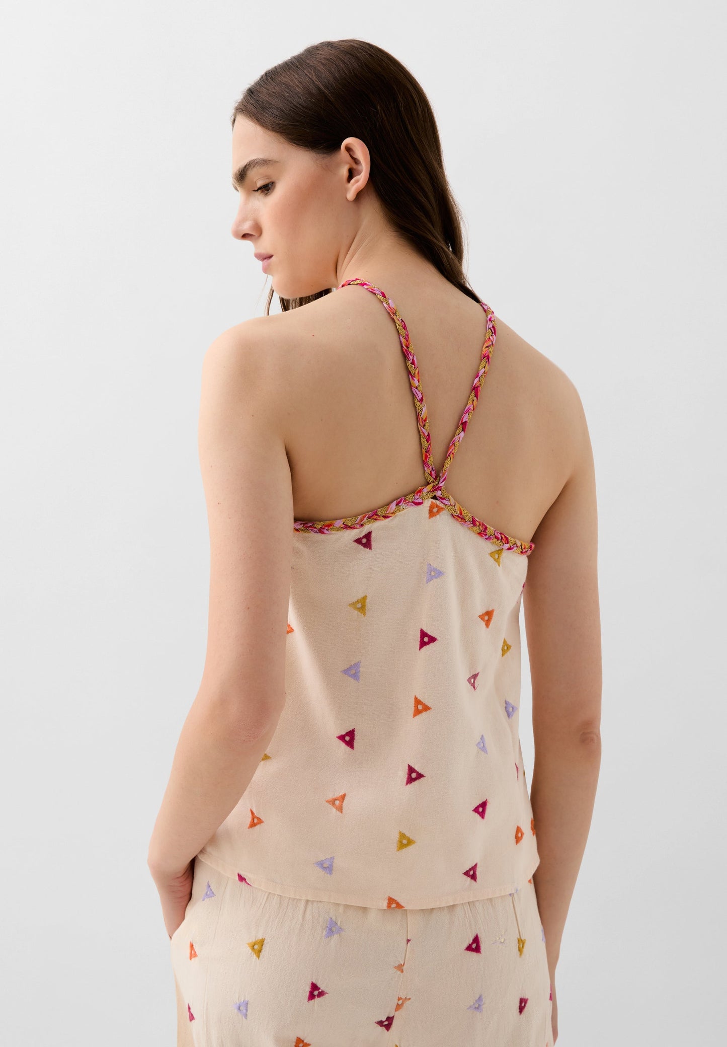 SCEMB TRIANGLE TOP