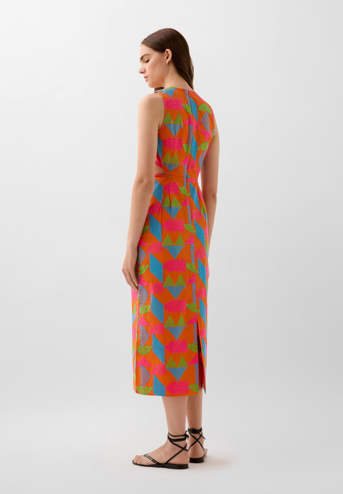 ROBE IMPRIMÉE CUT OUTS