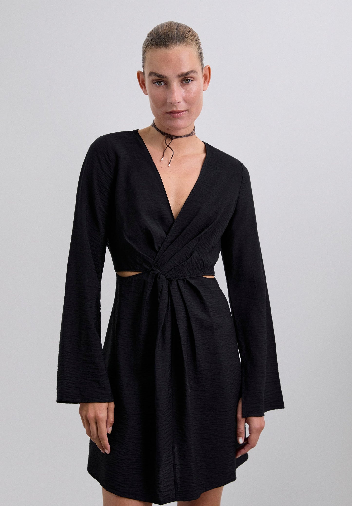 MINI DRESS WITH KNOT DETAIL