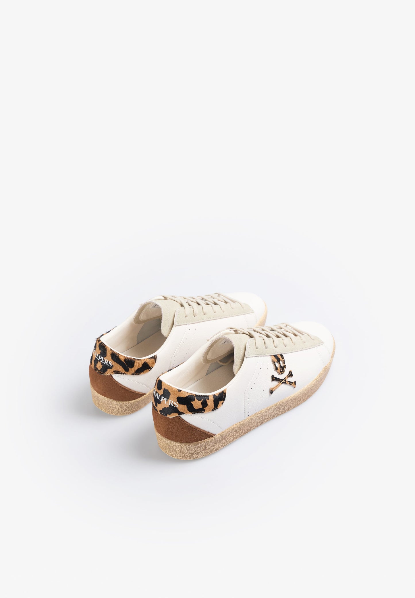 LOW TOP SNEAKERS WITH ANIMAL PRINT SKULL