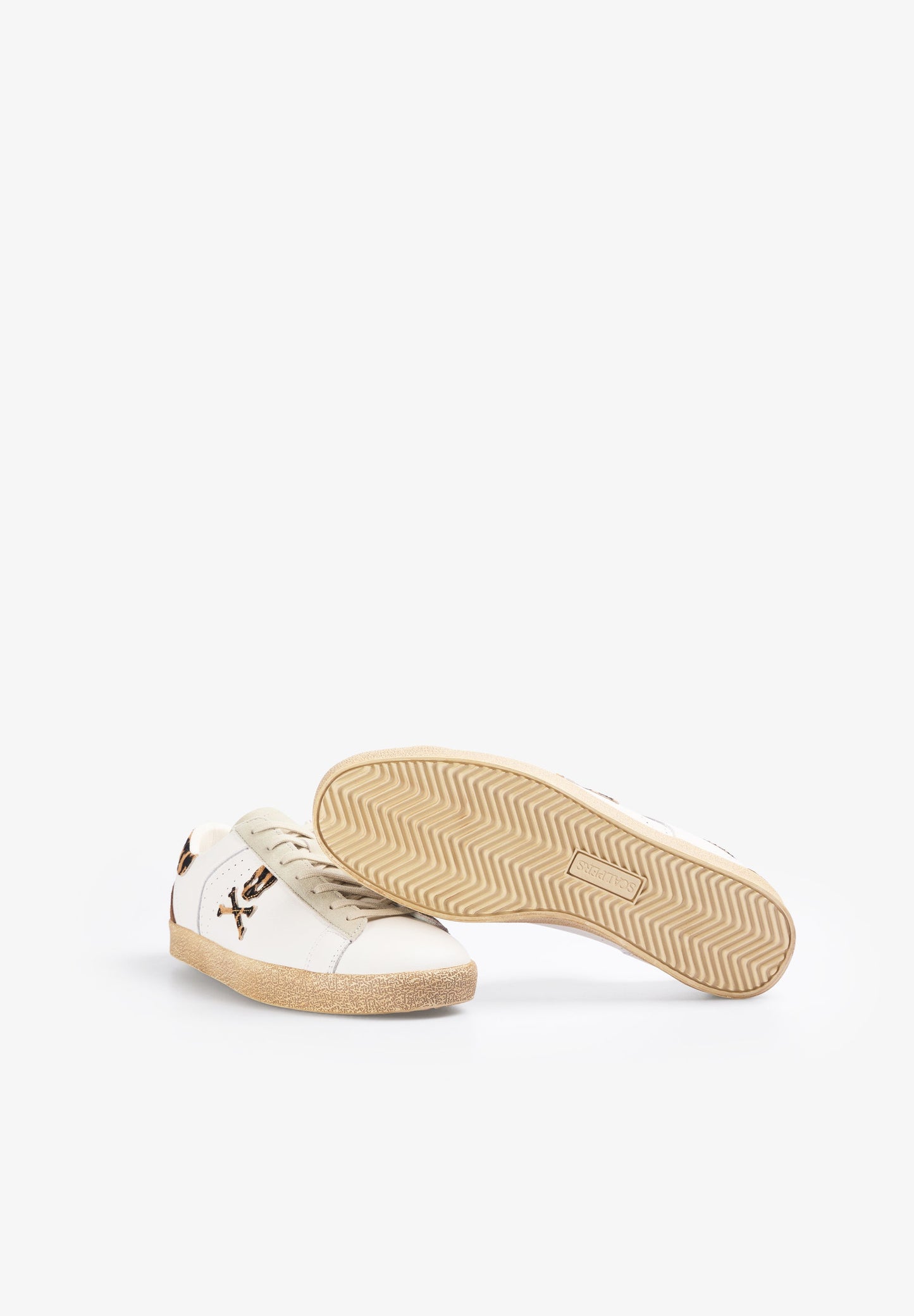 LOW TOP SNEAKERS WITH ANIMAL PRINT SKULL