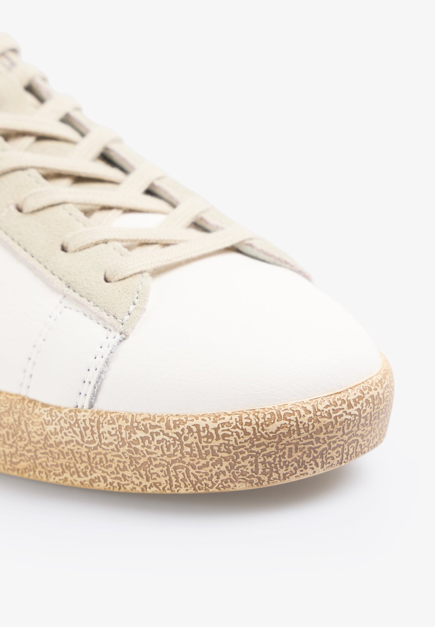 LOW TOP SNEAKERS WITH ANIMAL PRINT SKULL