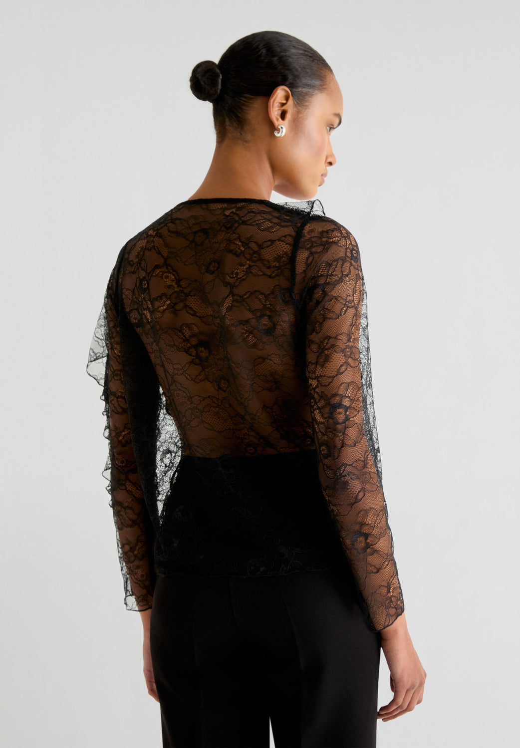 BLUSA ENCAJE VOLANTES - Scalpers