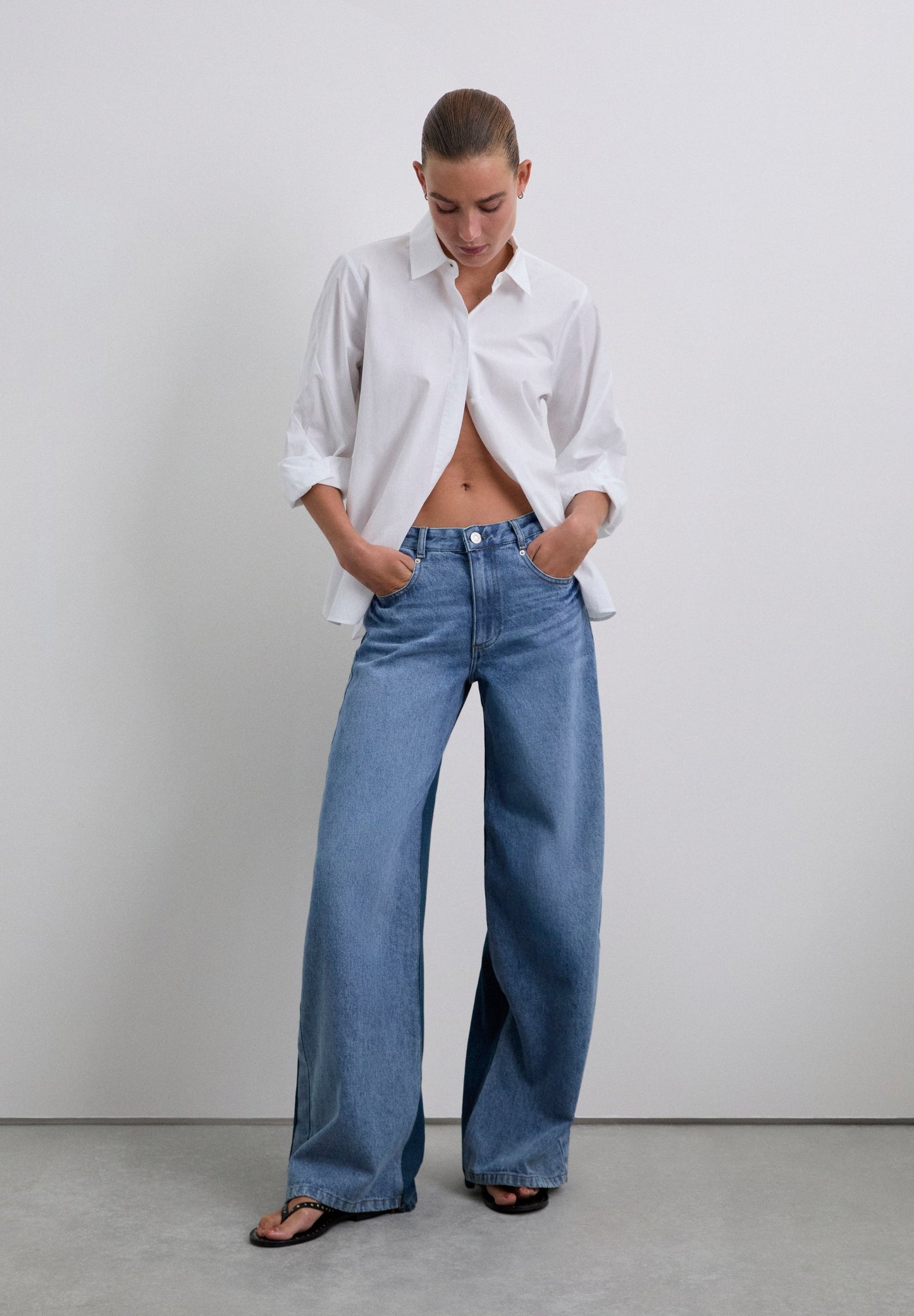 TWO-TONE JEANS