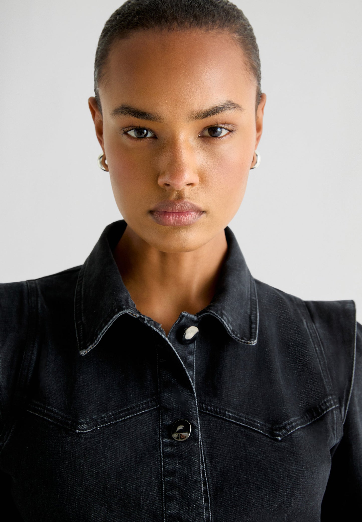 DENIM SHIRT WITH PUFF SLEEVES
