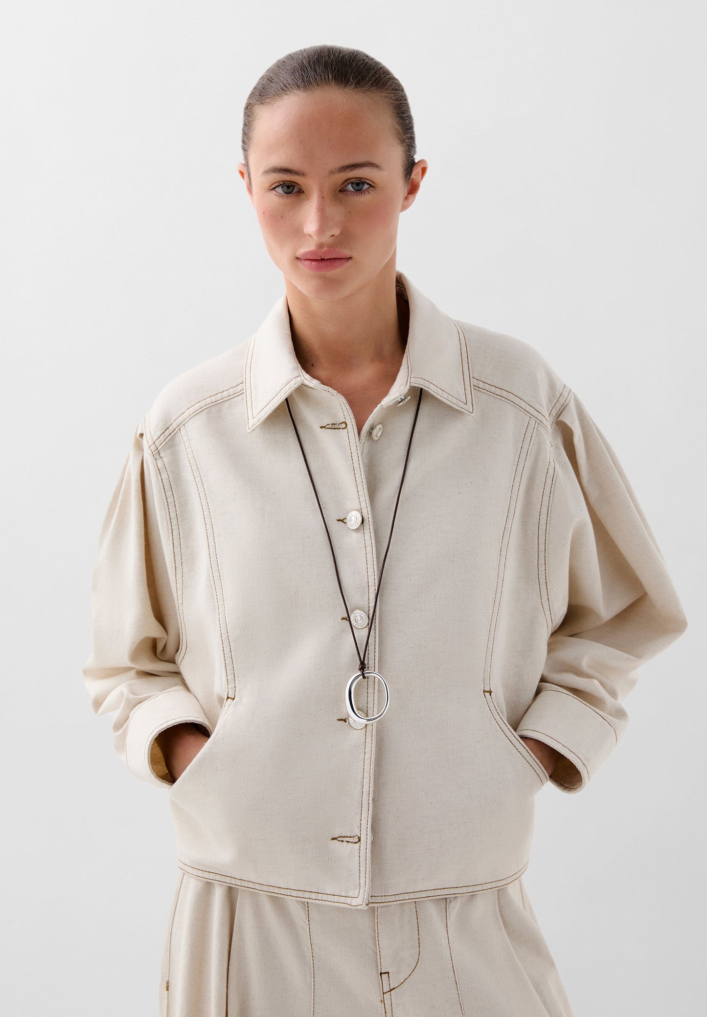 BLOUSON BOMBER COUTURES CONTRASTANTES